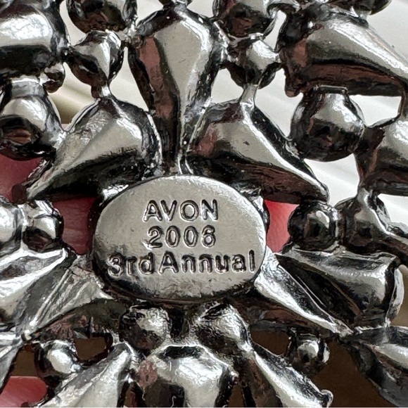 Vintage Avon 2006 Crystal Christmas Tree Brooch 3rd Annual - Picture 6 of 6